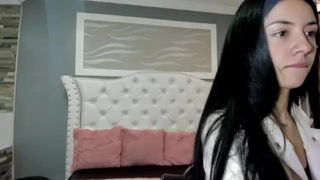 _camila_ortiz from StripChat is Freechat