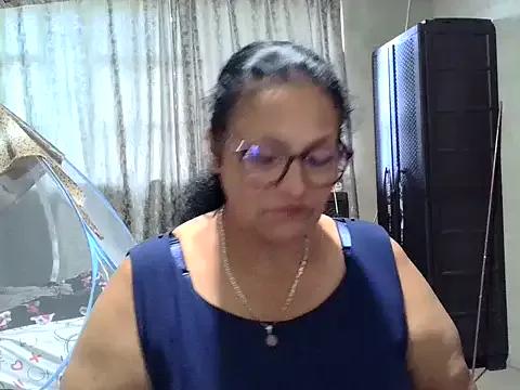 _Cristal from StripChat is Freechat