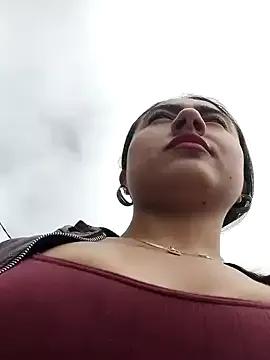 _Sarah-Office1 from StripChat is Freechat