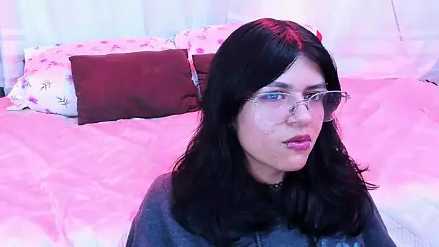 _serena_lux from StripChat is Freechat