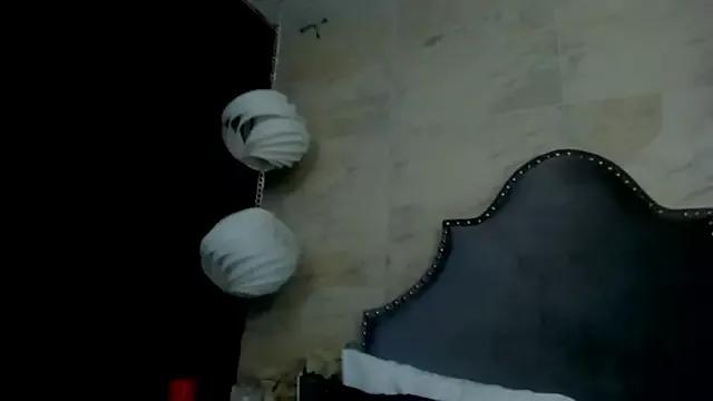 abigail_silver_ from StripChat is Freechat