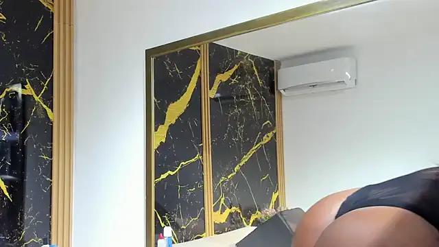 AdrianaVegga from StripChat is Freechat