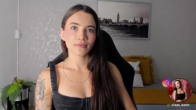 aitana_baker_ from StripChat is Freechat