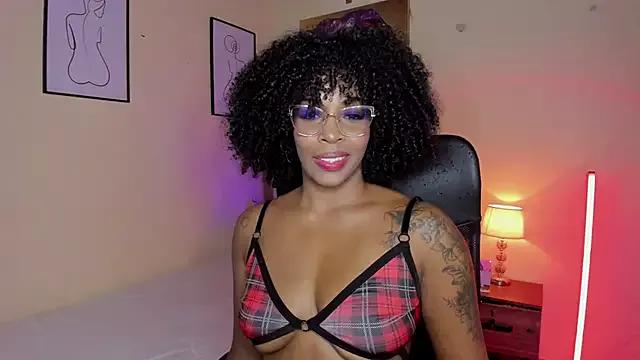 AitanaBrown_ from StripChat is Freechat