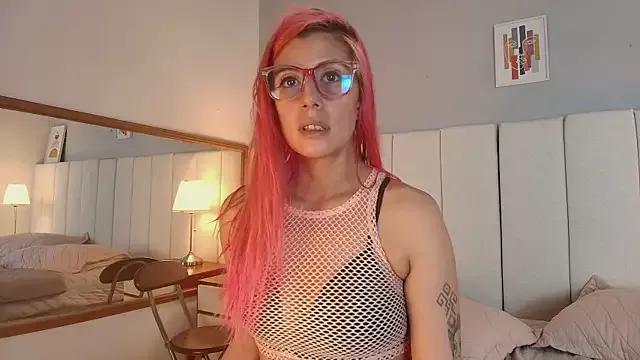 Alanagrecco from StripChat is Freechat