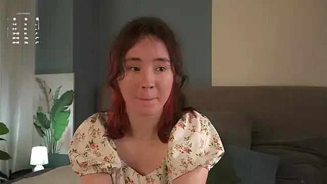 AlbertaClack from StripChat is Freechat
