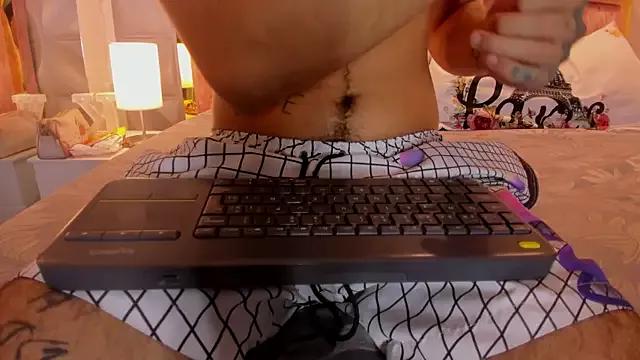 Alex_N_Blue from StripChat is Freechat