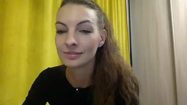 Alexa_dreeaam from StripChat is Freechat