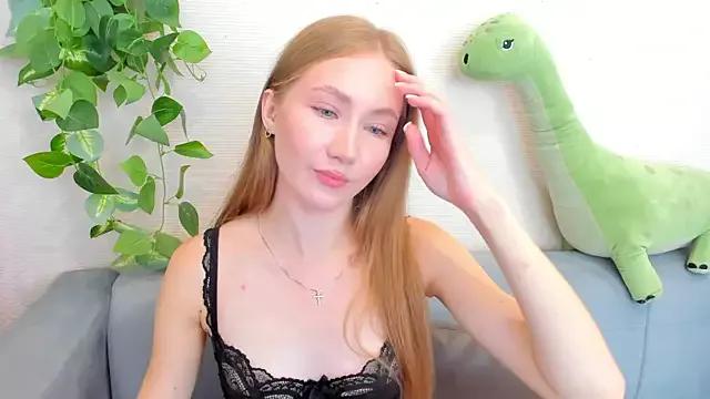 AlexMiss_Ray from StripChat is Freechat