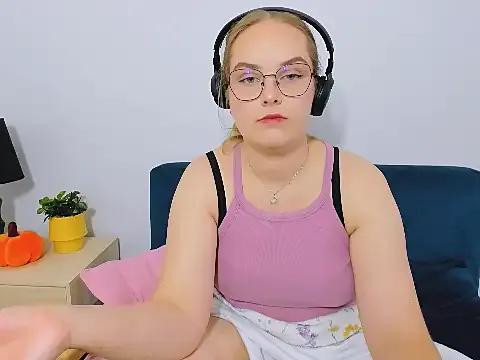 AliceCrazy69 from StripChat is Freechat