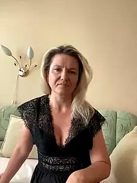 AliceSwan4011 from StripChat is Freechat