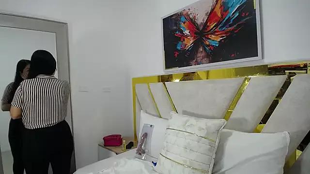 Alison_Martinez from StripChat is Freechat