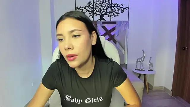 amara_foxx from StripChat is Freechat