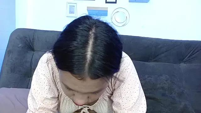 amara_hot2 from StripChat is Freechat