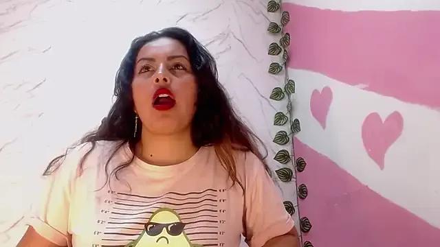 amara_leoncm from StripChat is Freechat