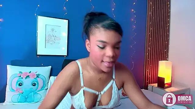 amber_colline from StripChat is Freechat