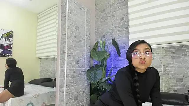 AmberBlazze from StripChat is Freechat