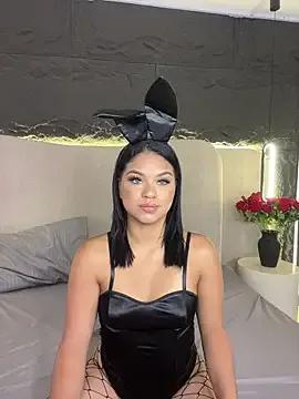 AmmyCaramel from StripChat is Freechat