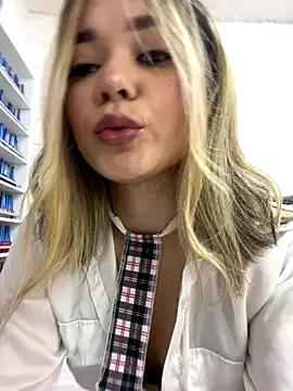 Amy_thompson01 from StripChat is Freechat