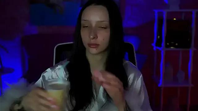 AmyParks_ from StripChat is Freechat