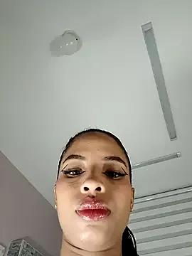 AnahisBennett from StripChat is Freechat