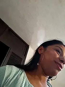 AnggelicaSwan20 from StripChat is Freechat
