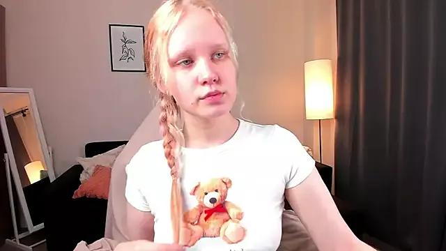 Annie_Forman from StripChat is Freechat