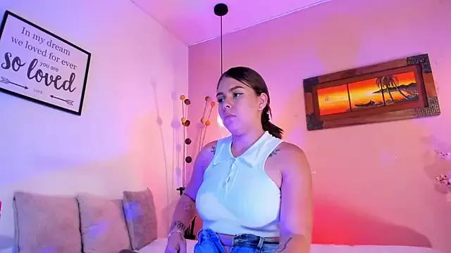 ArianaBaker from StripChat is Freechat