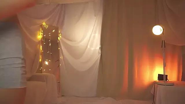 arizonasunrise from StripChat is Freechat