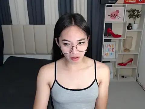 Asian_Petite_Marian from StripChat is Freechat