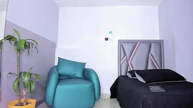 aurora_tziu from StripChat is Freechat