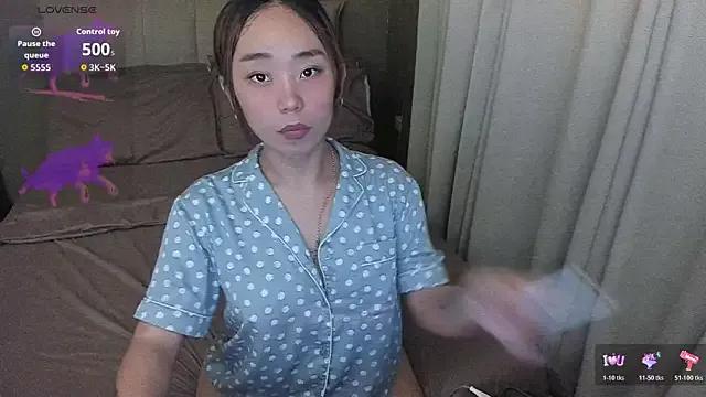 AyaCollinss from StripChat is Freechat