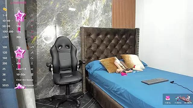 AYNA_BROWN from StripChat is Freechat