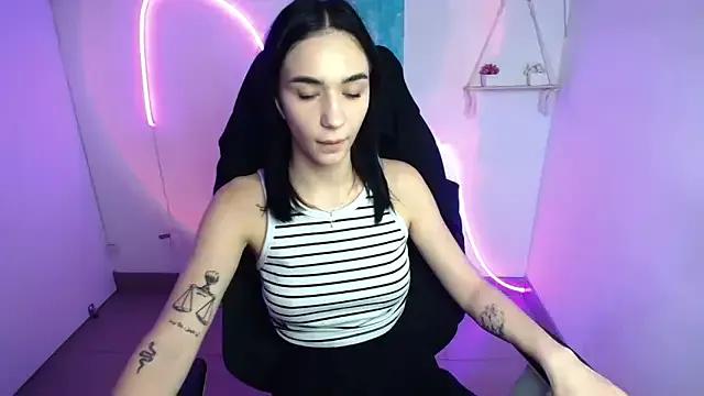 Bella_Night4 from StripChat is Freechat