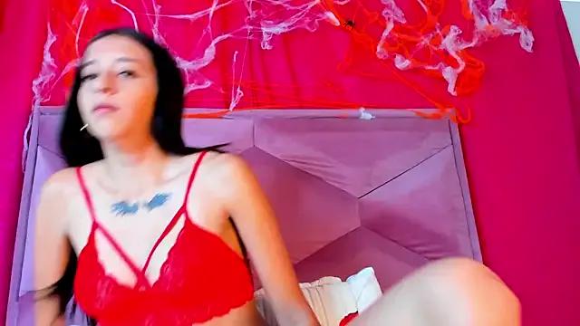 BellaaRossy from StripChat is Freechat