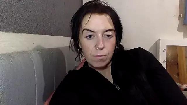Bellababexox_ from StripChat is Freechat