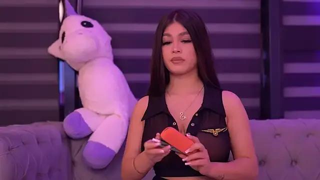BellaNoirre from StripChat is Freechat