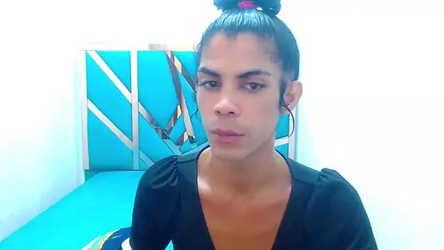 BigCock_Antonella_TS from StripChat is Freechat