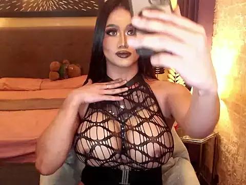 BigCockCelineTS from StripChat is Freechat