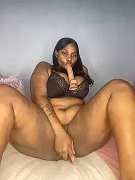 Blackpinkylips2025 from StripChat is Freechat
