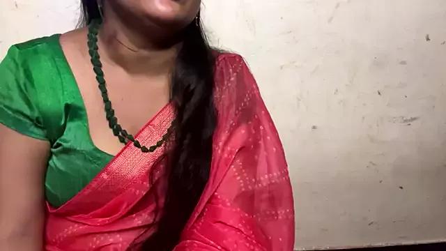 blinder_girl from StripChat is Freechat