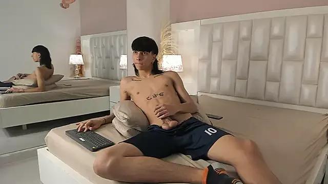 Blu_hazee from StripChat is Freechat