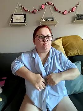 BrattyPrincess-x from StripChat is Freechat