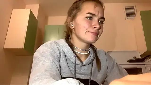 BunnyTiedeman from StripChat is Freechat
