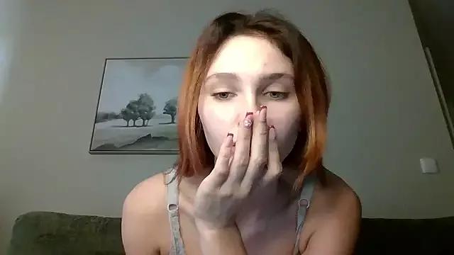 CarmelinaShow from StripChat is Freechat