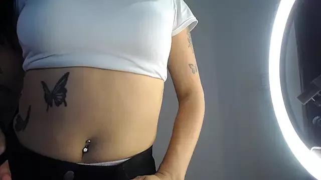CarolinaWattson from StripChat is Freechat
