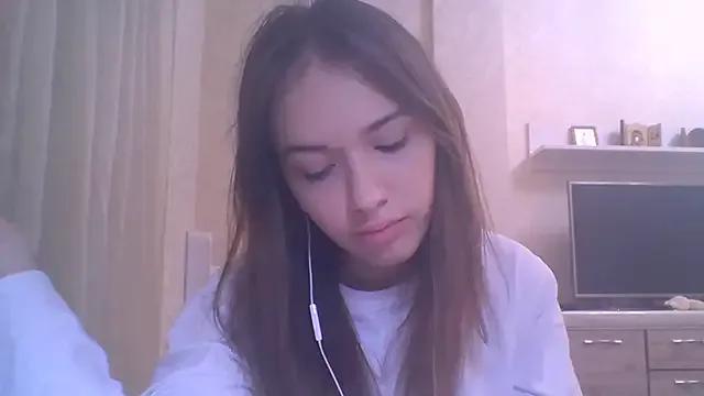 CeyaLier from StripChat is Freechat