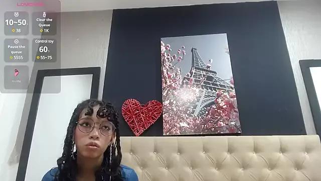 Charlot_roma1 from StripChat is Freechat