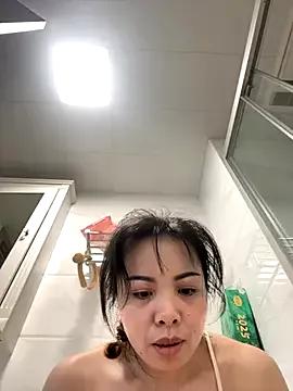 chick-888 from StripChat is Freechat