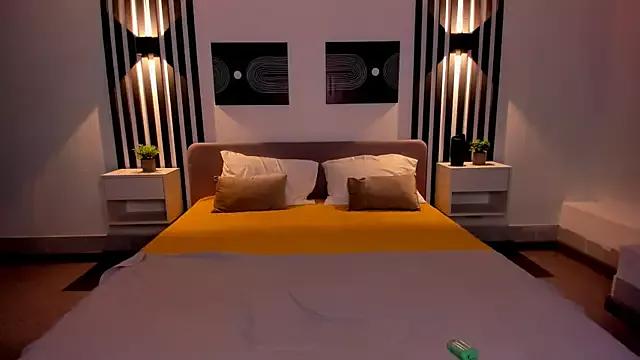 Chloe_Lewiss from StripChat is Freechat